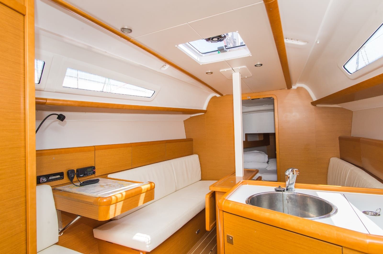 Jeanneau Sun Odyssey 449 | Top Smile