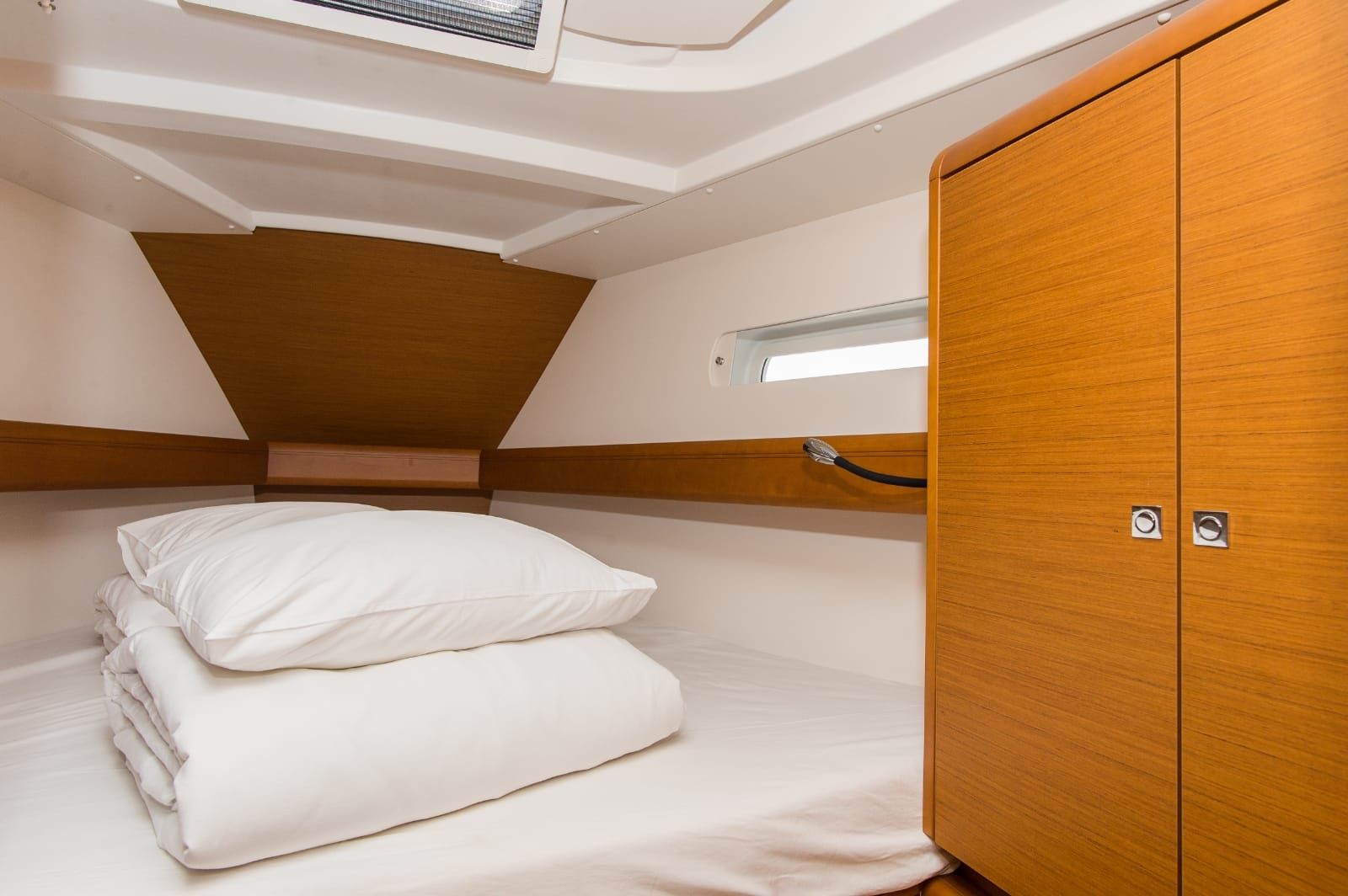 Jeanneau Sun Odyssey 449 | Top Smile