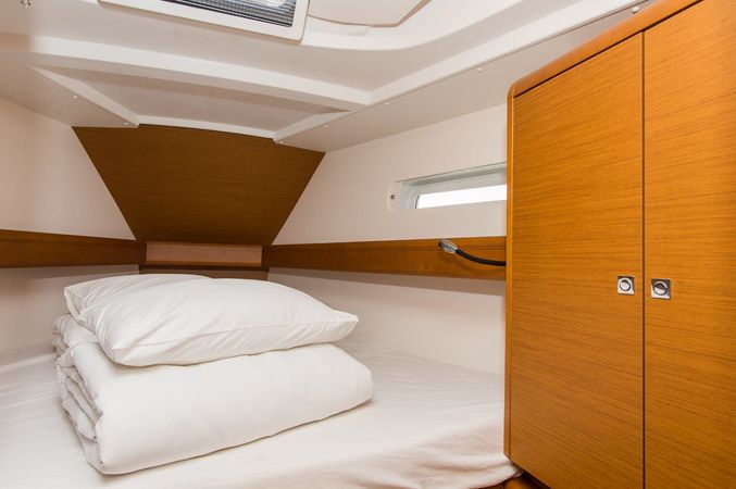 Jeanneau Sun Odyssey 449 | Top Smile