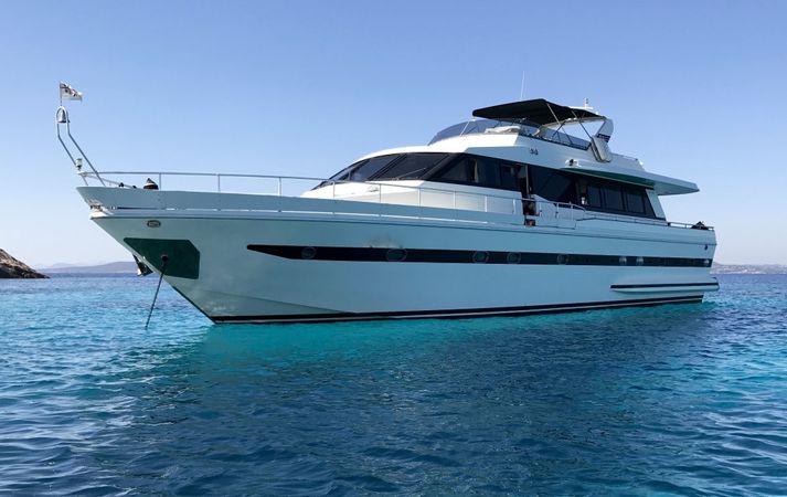 Falcon 76 | Lady Bibi