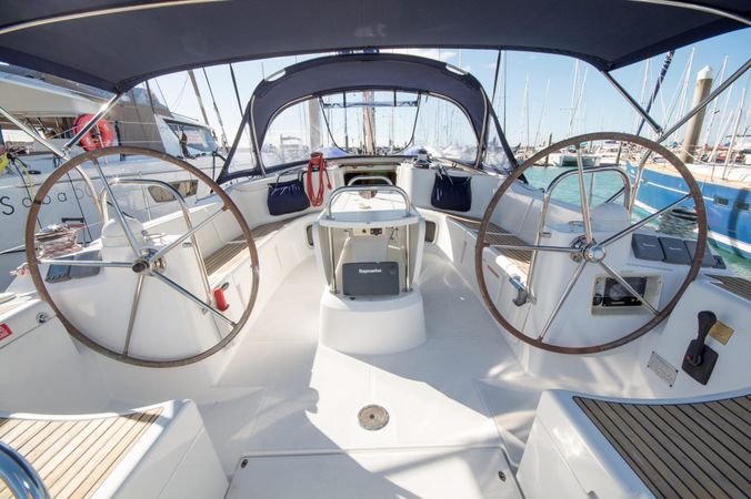 Jeanneau Sun Odyssey 44i | Miss Devereux