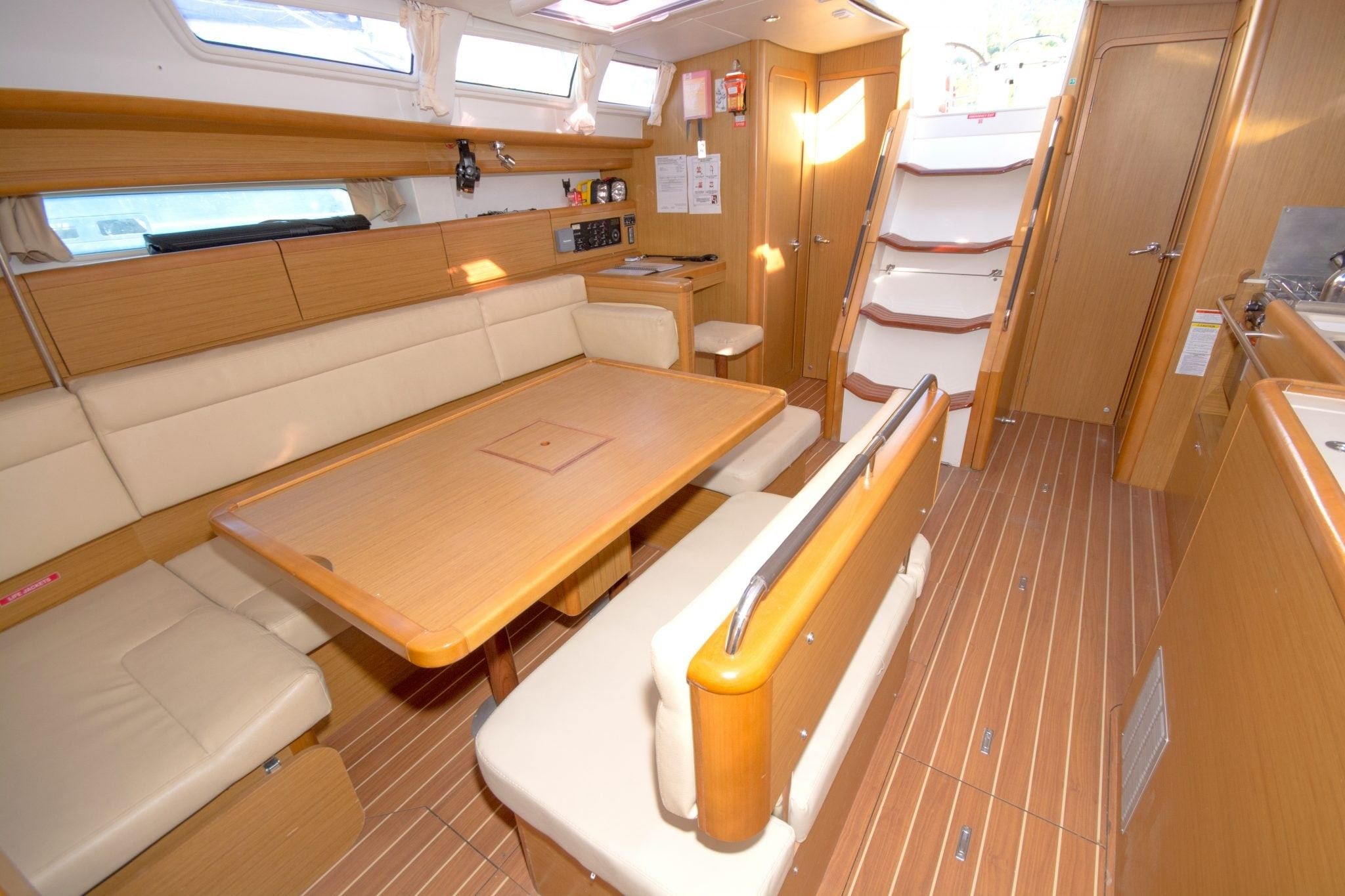 Jeanneau Sun Odyssey 44i | Miss Devereux