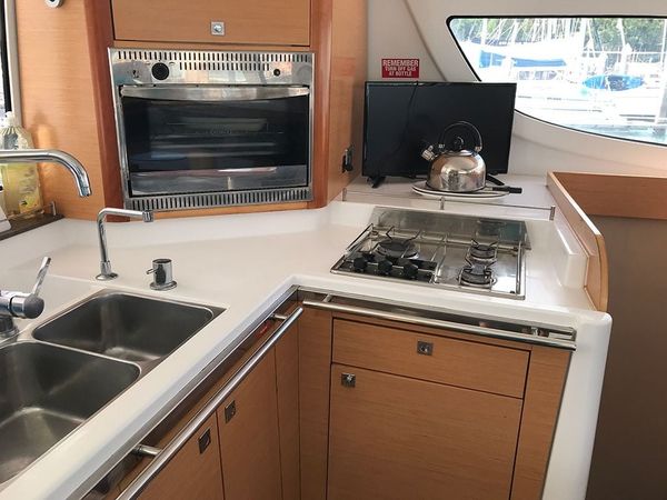 Fountaine Pajot Lipari 41 | Dasha Way