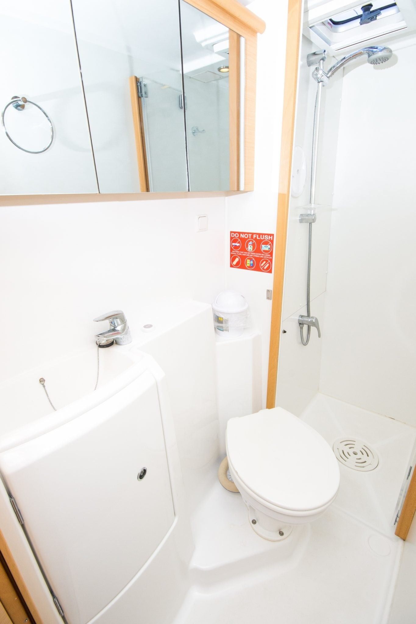 Lagoon 421 | Traviata