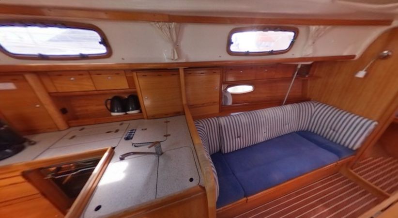 Bavaria Cruiser 37 | Mio