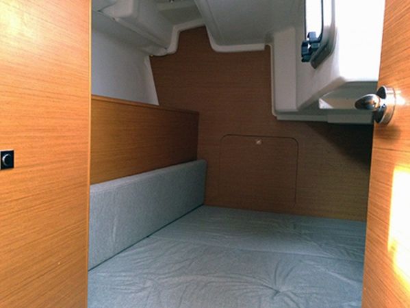 Jeanneau Sun Odyssey 30i | Happy Day