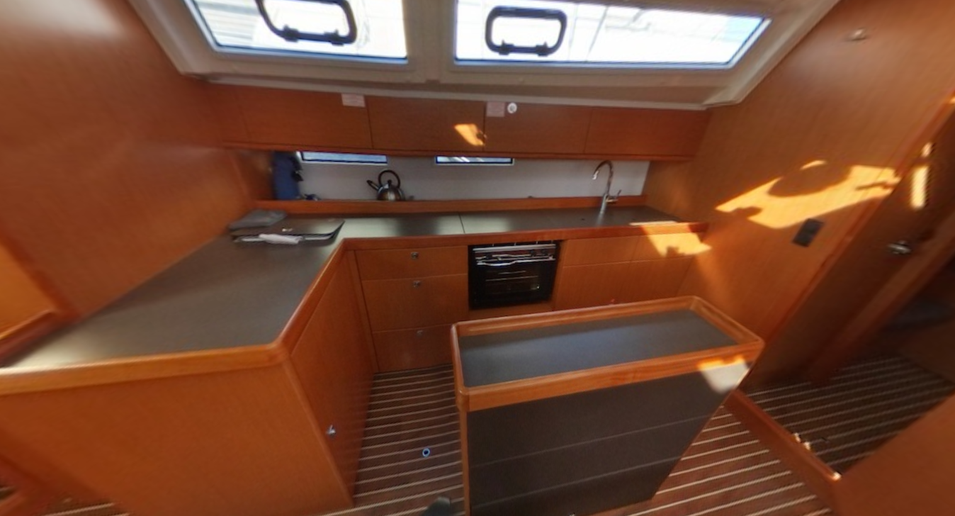 Bavaria Cruiser 46 | Sputnik