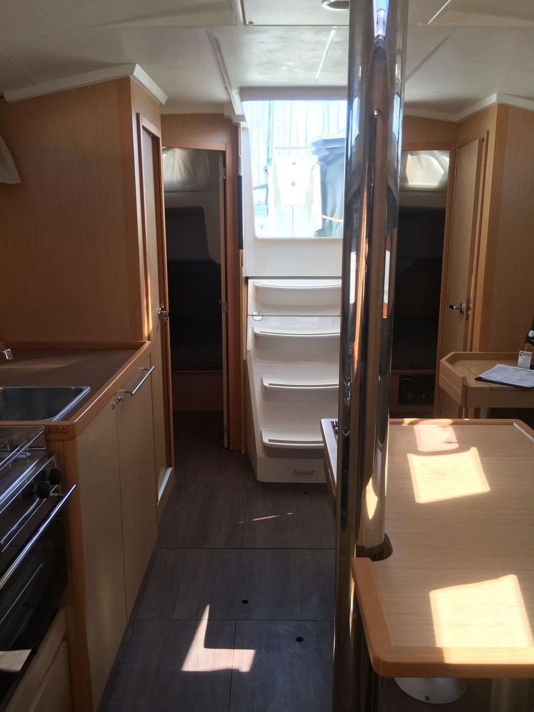 Beneteau Oceanis 38.1 | Hinatea