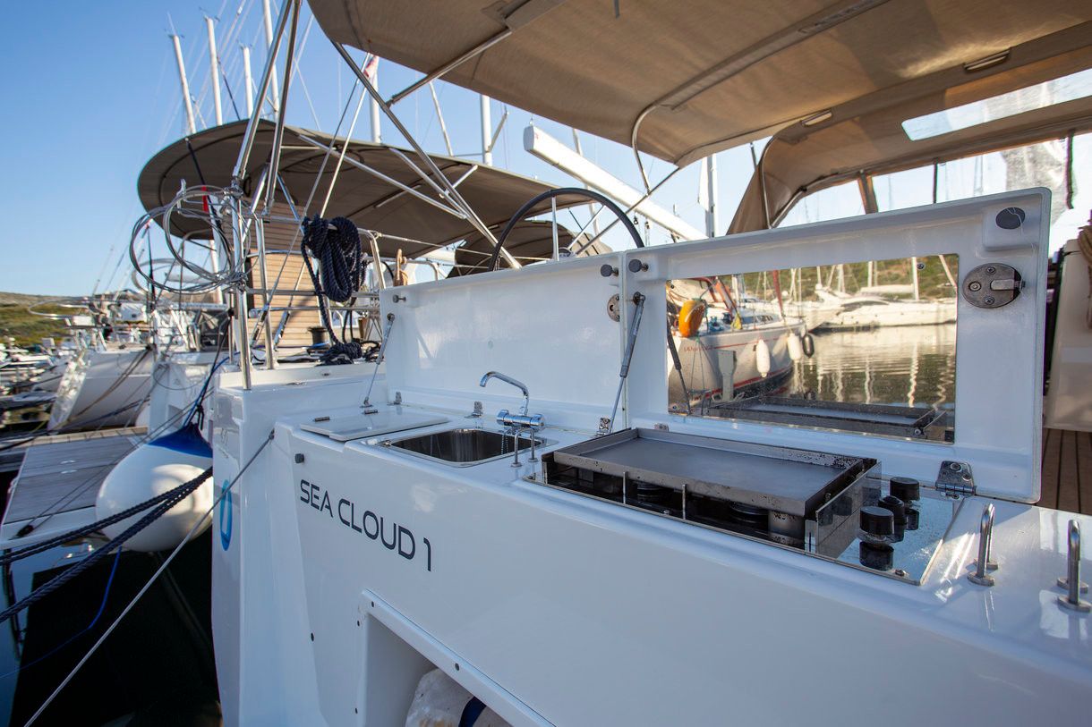 Dufour 430 | Sea cloud 1