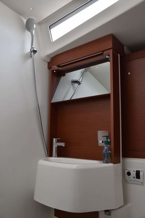 Beneteau Oceanis 51.1 | Antonios