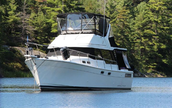 Bayliner 3288 | Sun Dance