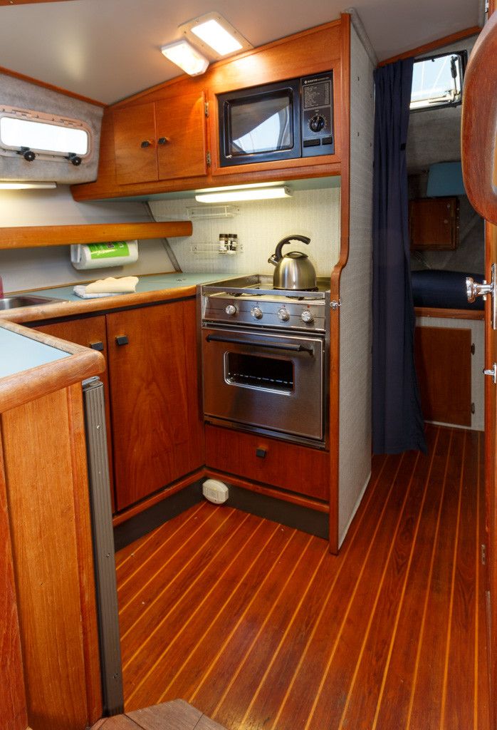 Bayliner 3288 | Sun Dance