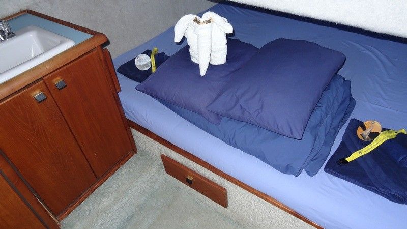 Bayliner 3288 | Sun Dance