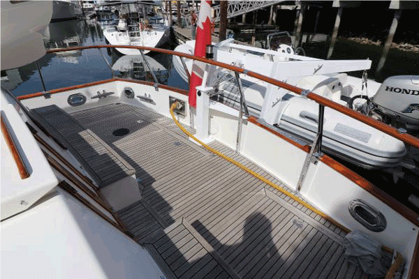 Grand Banks Classic 49 | Cabaret