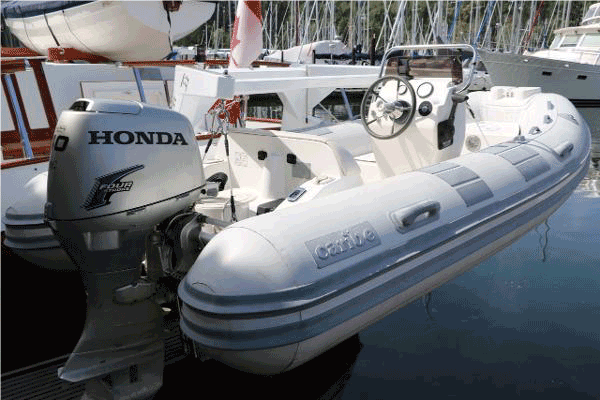 Grand Banks Classic 49 | Cabaret