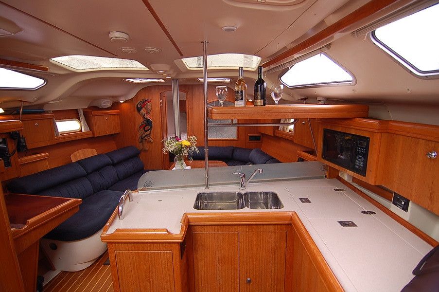 Hunter 386 | Never for Ever