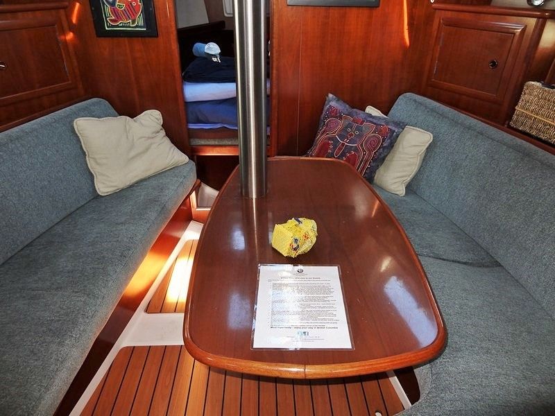 Beneteau 331 | Kala Kala