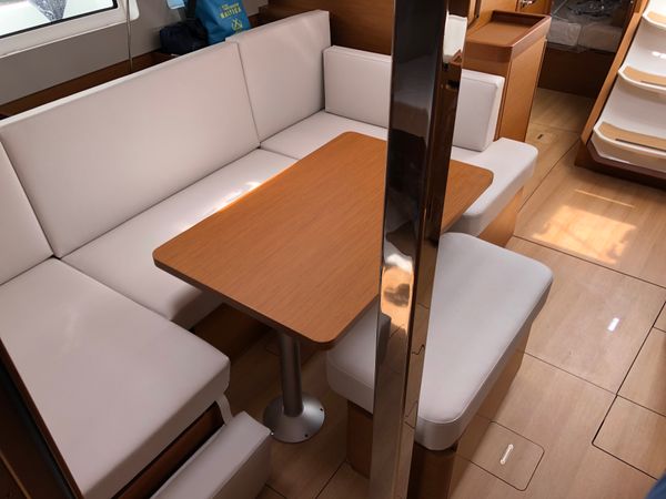 Jeanneau Sun Odyssey 440 | Malala