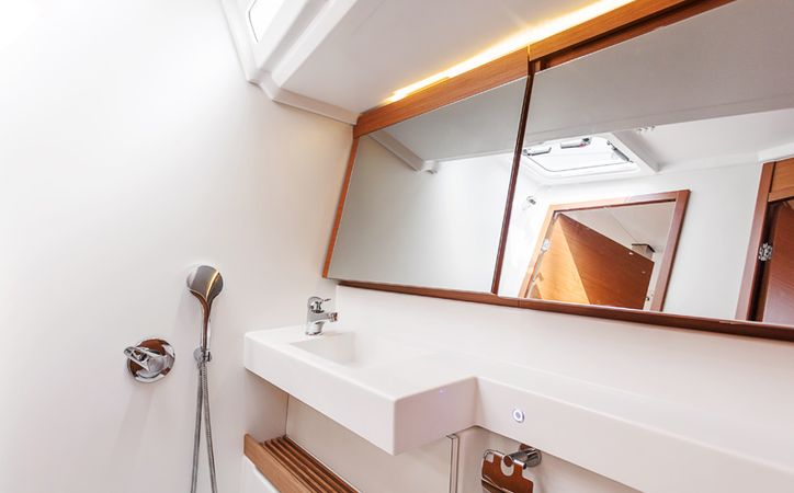 Jeanneau Sun Odyssey 440 | Malala