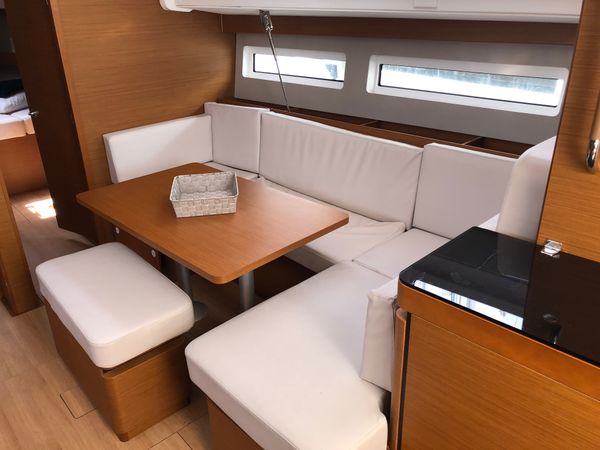 Jeanneau Sun Odyssey 490 | Frida