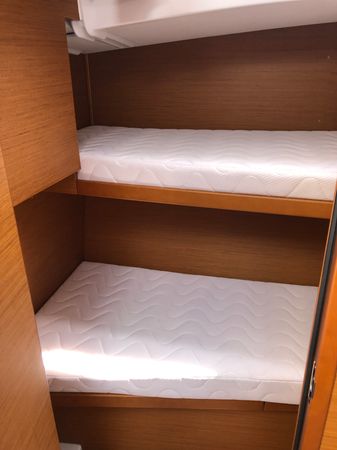 Jeanneau Sun Odyssey 490 | Frida