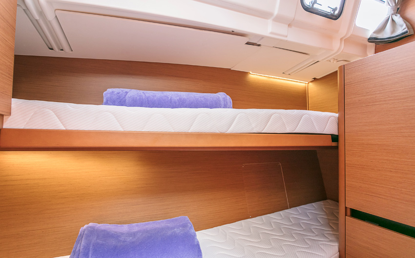 Jeanneau Sun Odyssey 490 | Frida