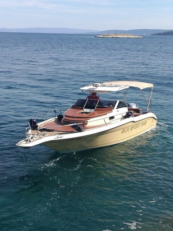 Sea Ray 845 | Sun Sport