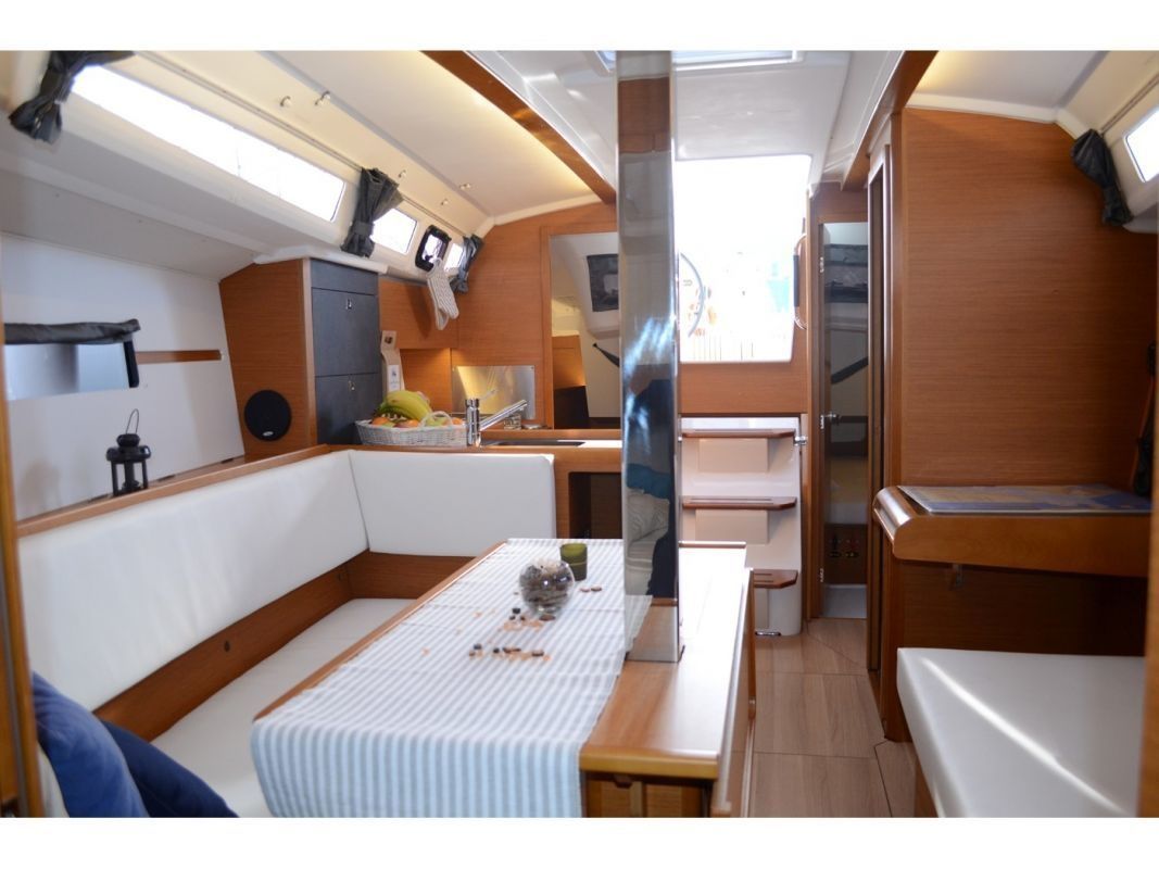Jeanneau Sun Odyssey 349 | Visnjica
