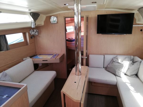 Beneteau Oceanis 41.1 | Luxa