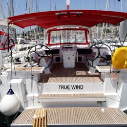 Beneteau Oceanis 51 | True Wind
