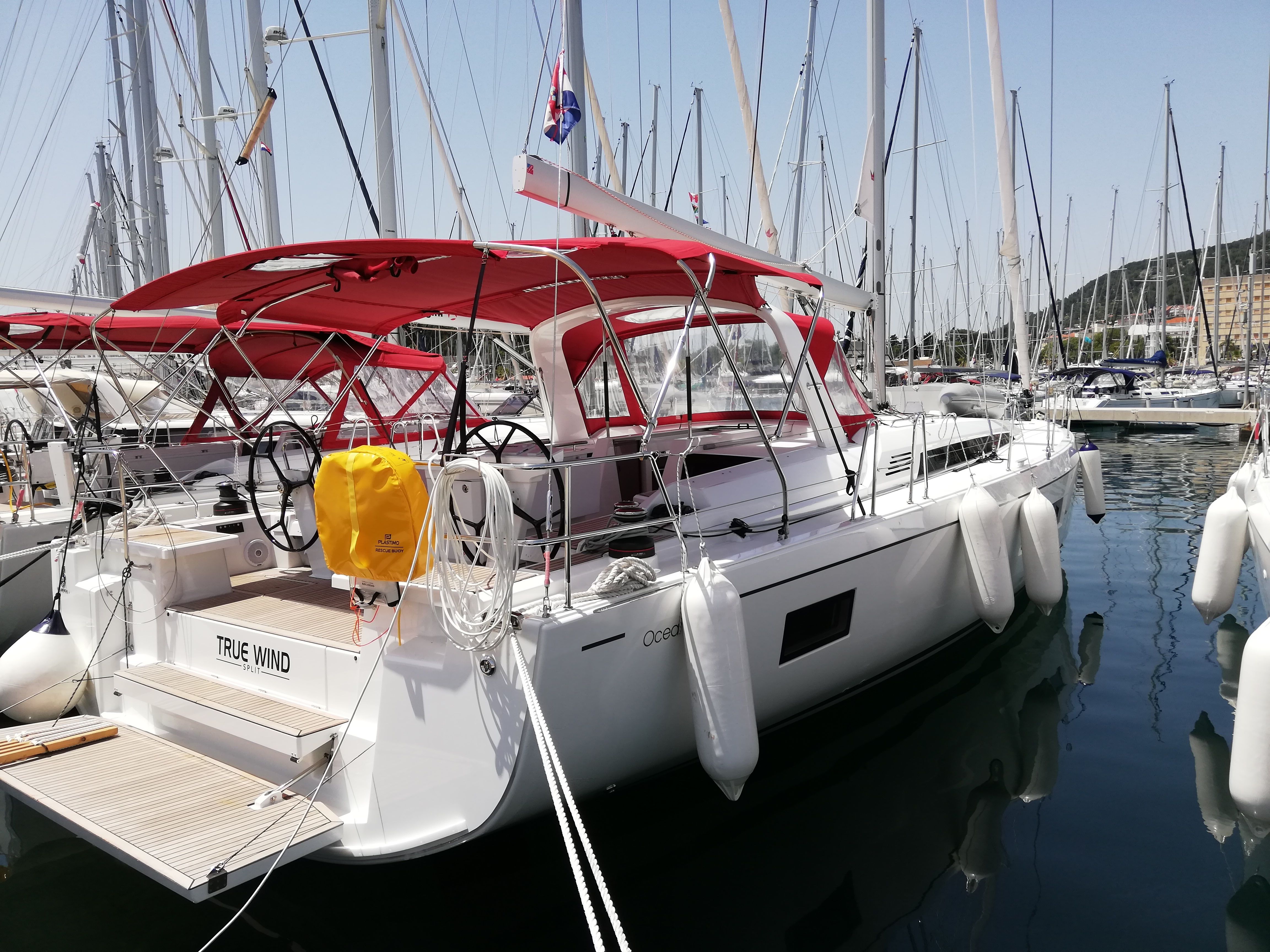 Beneteau Oceanis 51 | True Wind