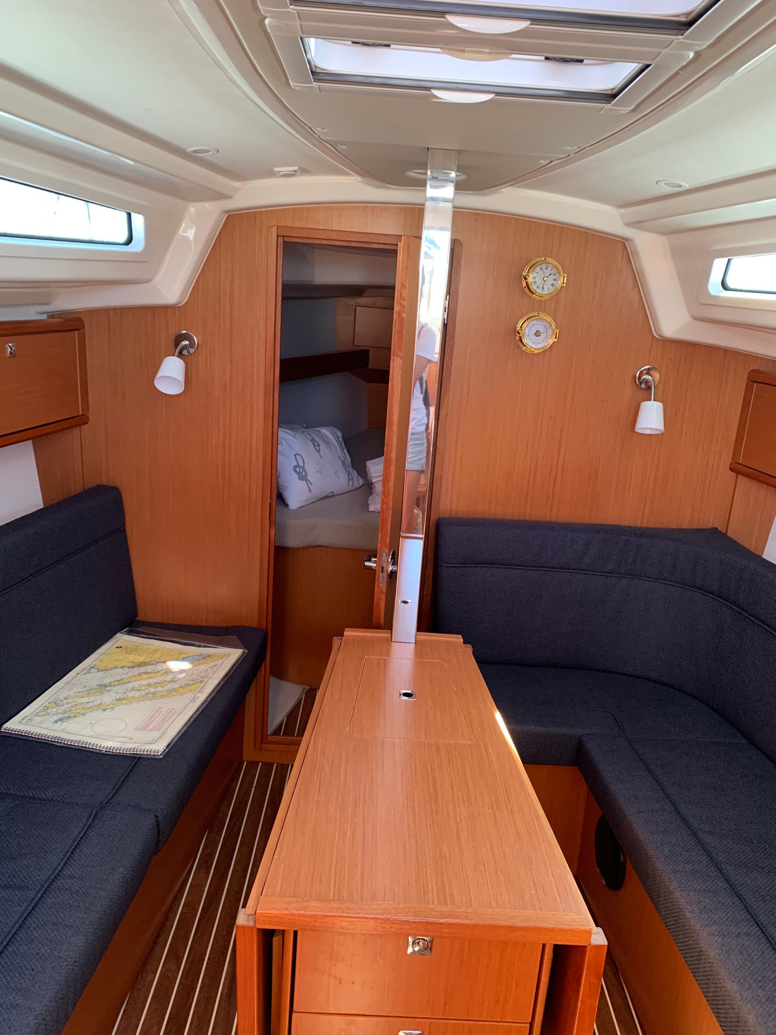 Bavaria Cruiser 34 | Lotus