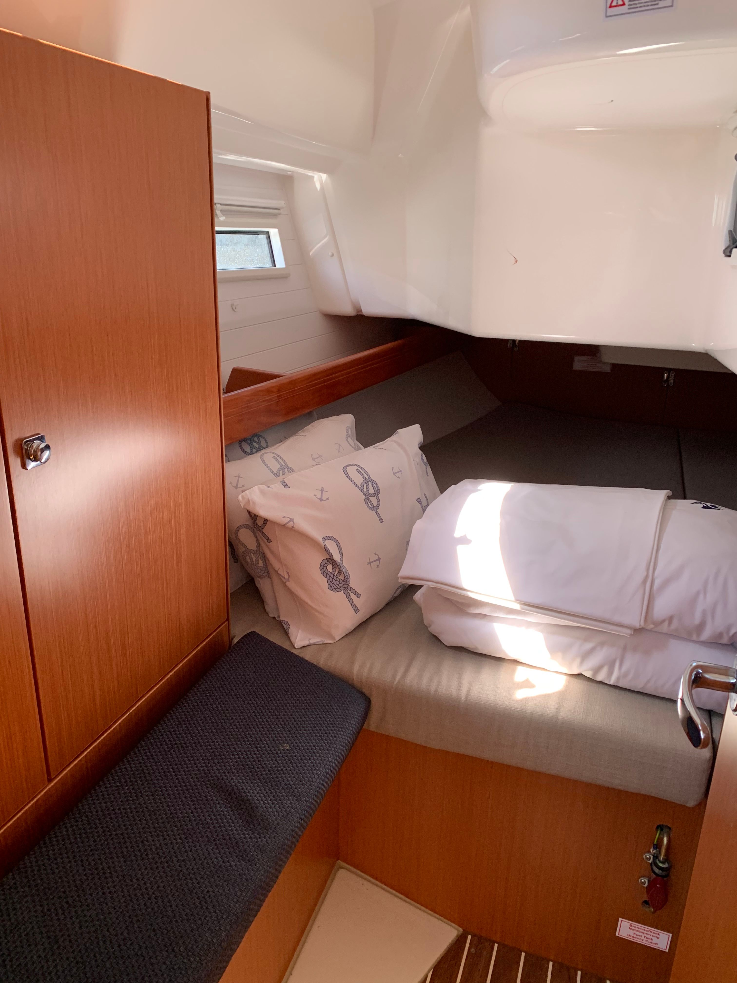 Bavaria Cruiser 34 | Lotus