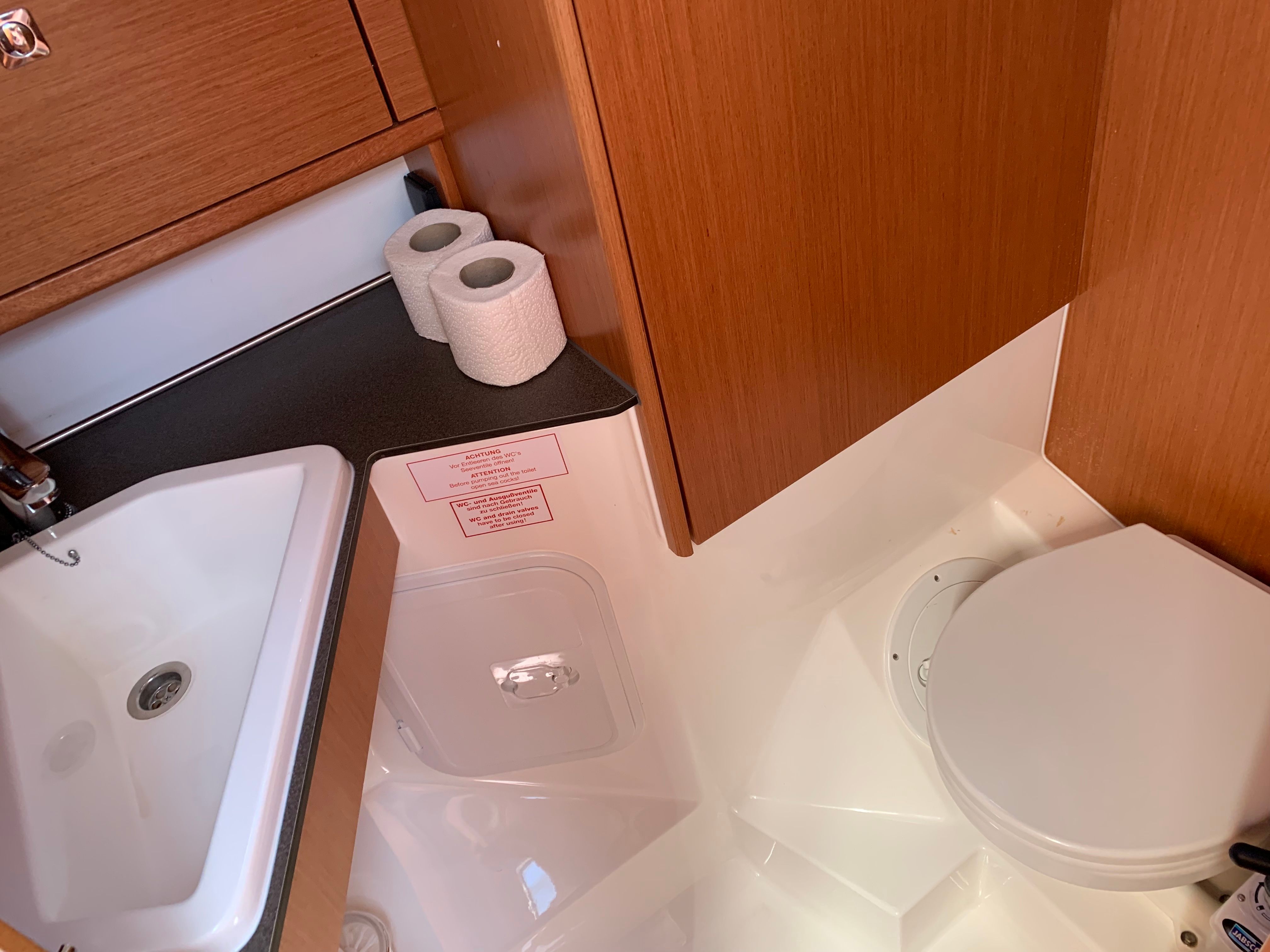 Bavaria Cruiser 34 | Lotus