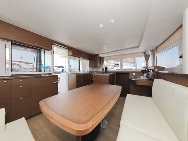 Lagoon 450 F | Hot Stuff