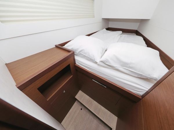 Lagoon 40 | Blue Angel