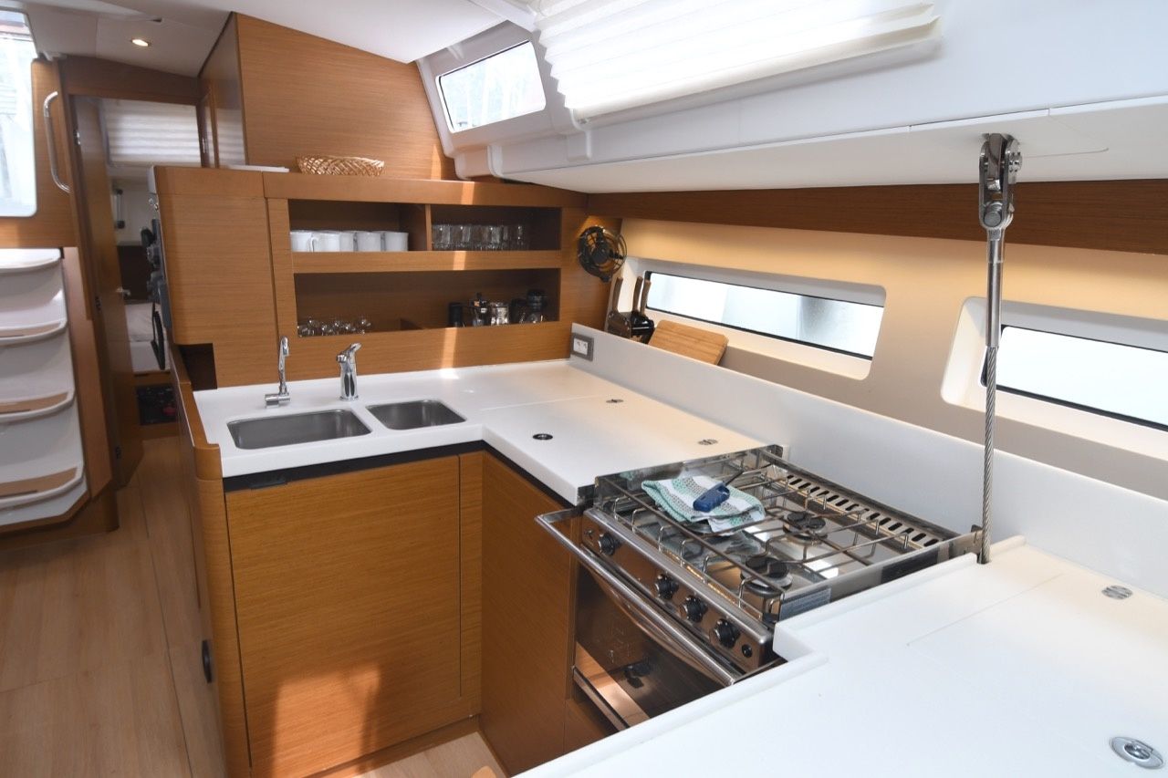 Jeanneau Sun Odyssey 490 | Caruso