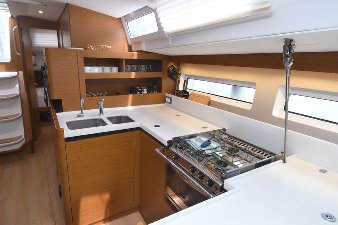 Jeanneau Sun Odyssey 490 | Caruso