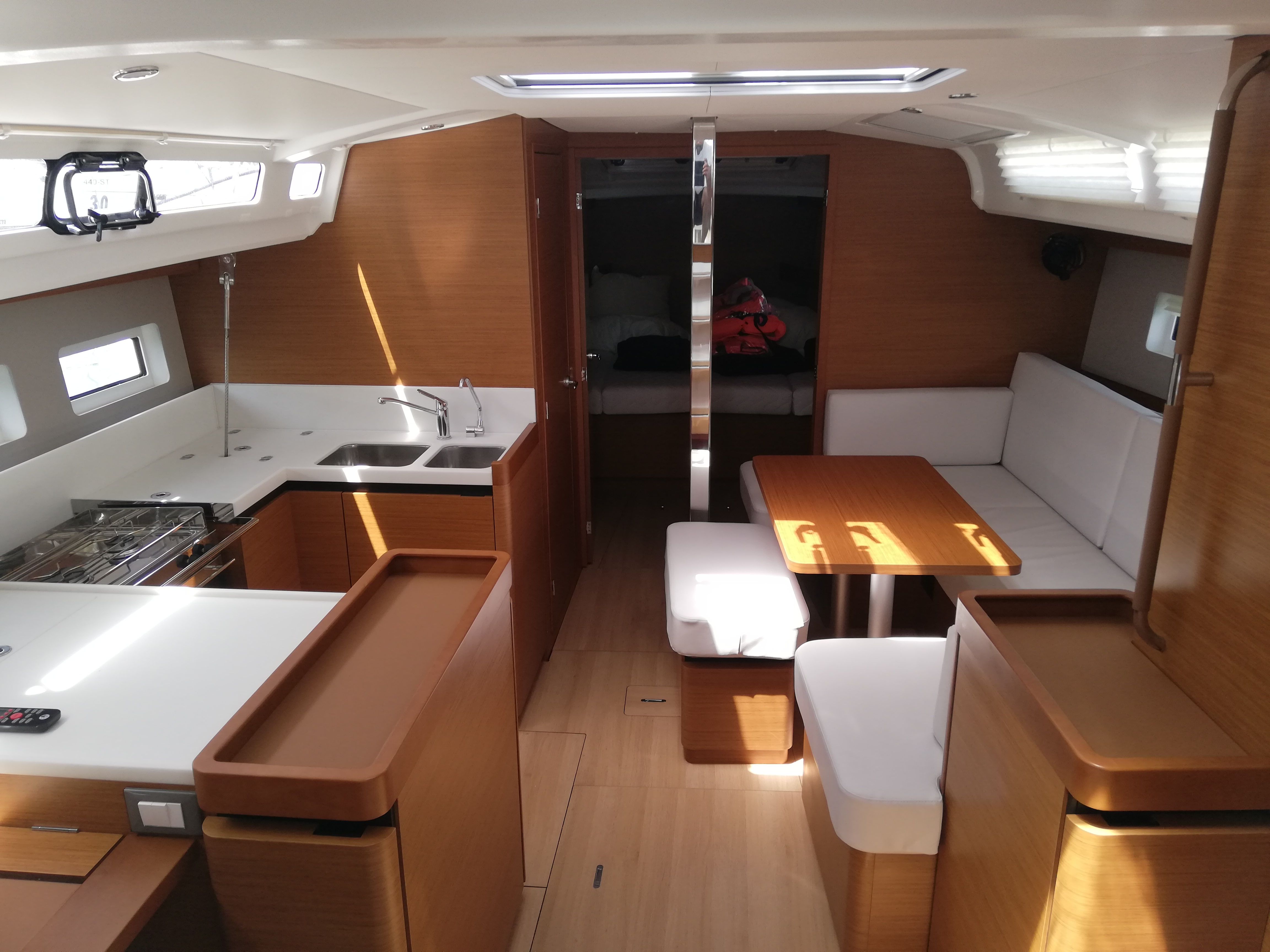 Jeanneau Sun Odyssey 440 | Tanpopo