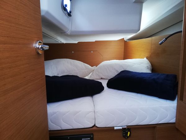 Jeanneau Sun Odyssey 440 | Tanpopo