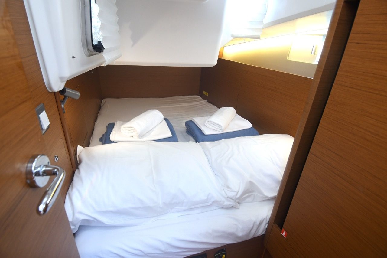 Jeanneau Sun Odyssey 410 | Signum Bravo