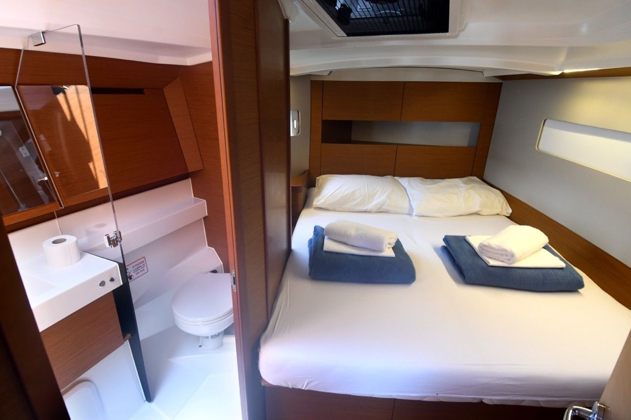 Jeanneau Sun Odyssey 410 | Signum Bravo