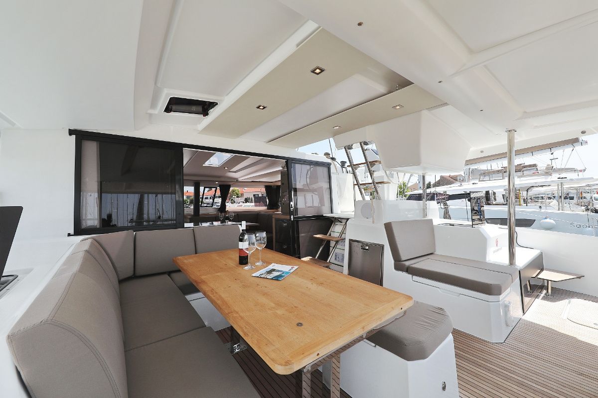 Fountaine Pajot Astrea 42 | Bella 5