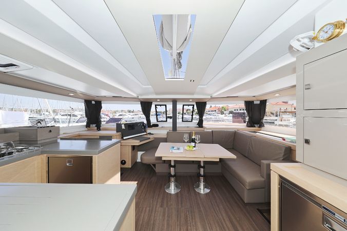 Fountaine Pajot Astrea 42 | Bella 5