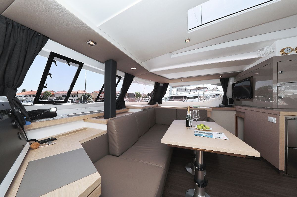 Fountaine Pajot Astrea 42 | Bella 5