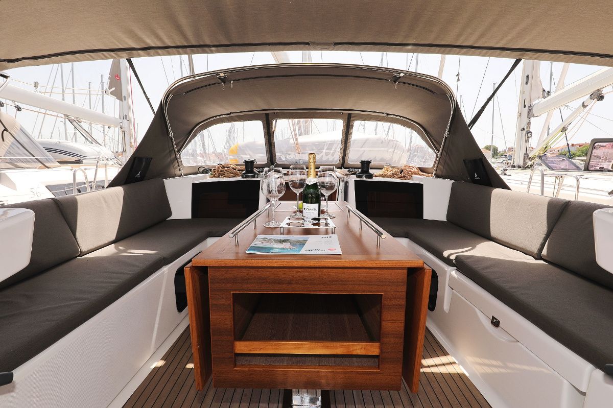 Dufour 520 GL | Luna 77