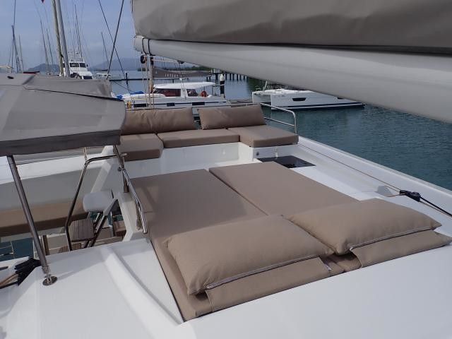 Fountaine Pajot Saona 47 | Lola 2