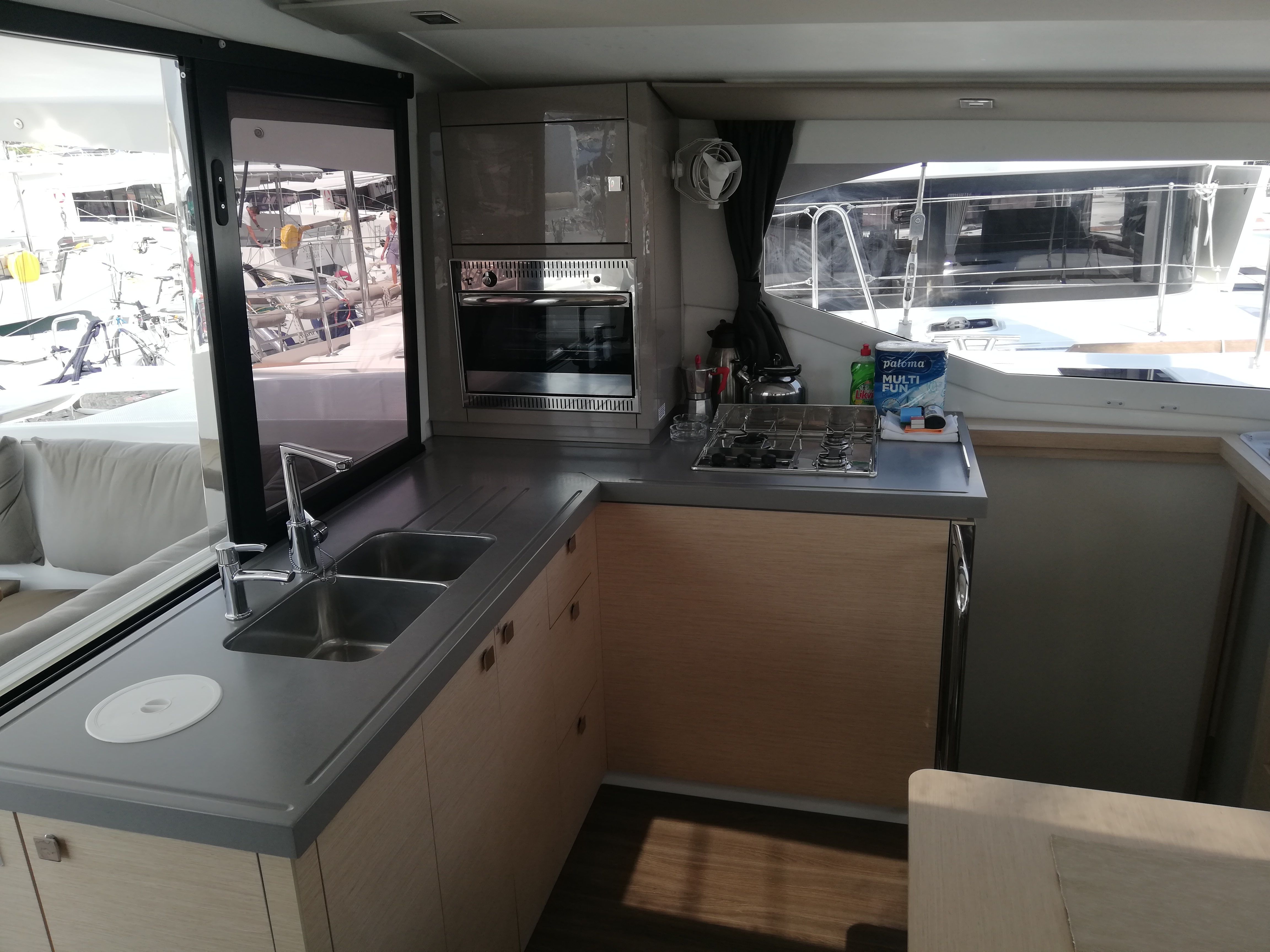 Fountaine Pajot Lucia 40 | Shanti
