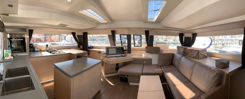 Fountaine Pajot Saba 50 | Waterloo