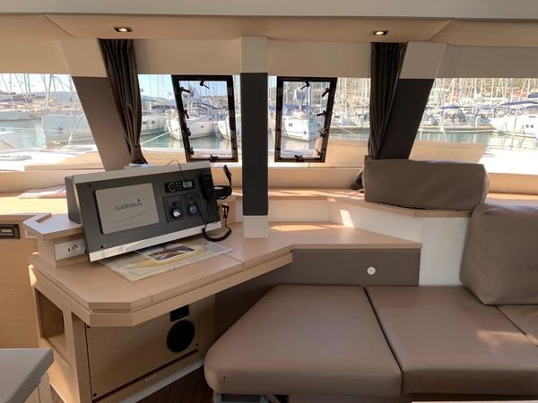 Fountaine Pajot Saba 50 | Waterloo